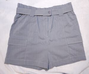 NWT Moon River Anthropologie gray cargo shorts L